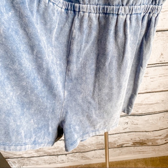 Blue Forever 21 romper - Picture 5 of 5